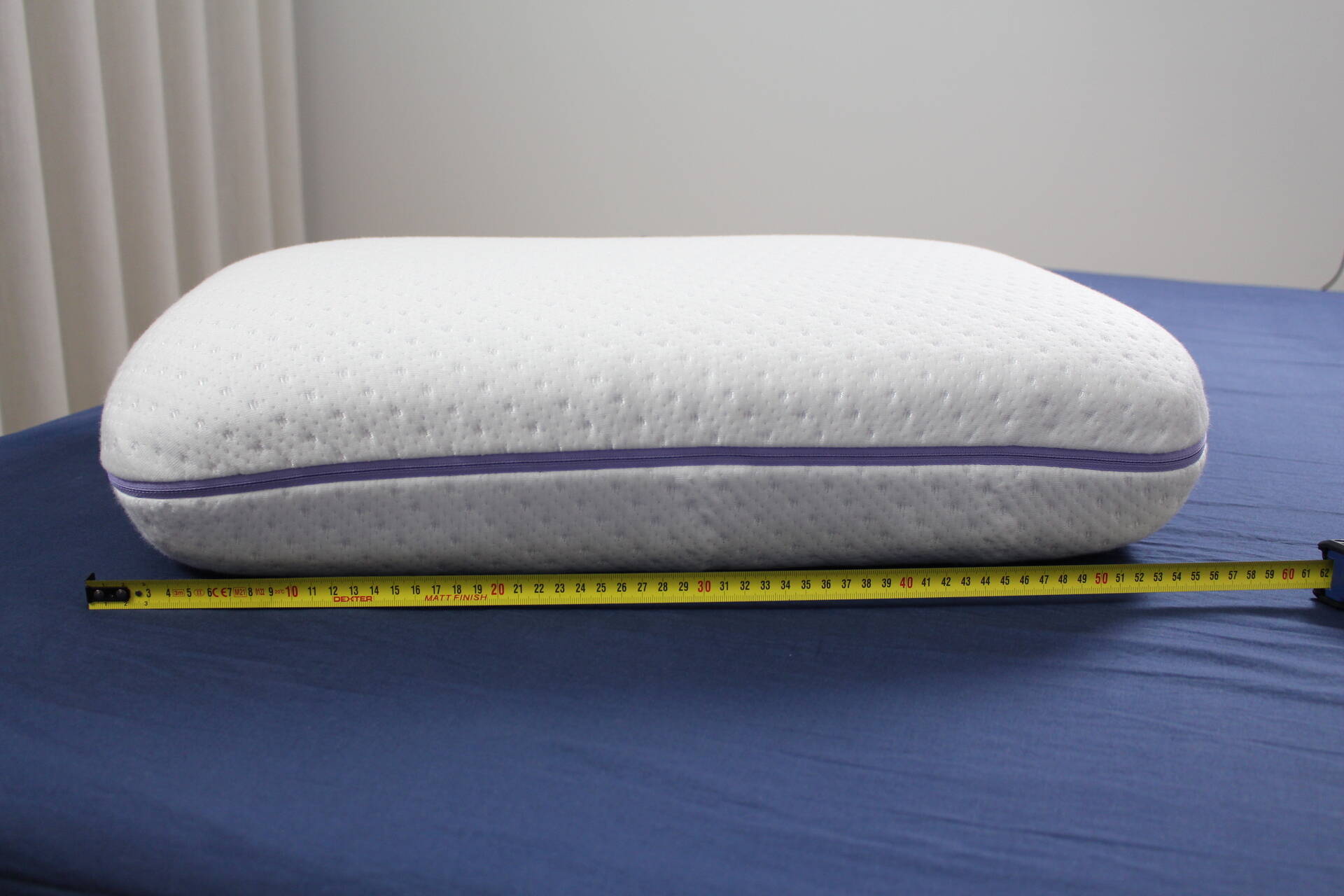 Das Kissen ist 60 cm lang... Foto: © Sleep Hero